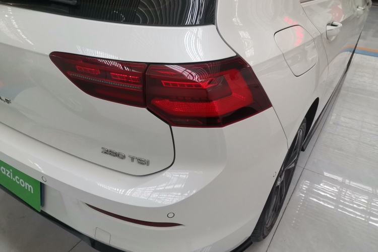 Used Volkswagen Golf 2023 Facelift 280TSI DSG R-Line Lite
