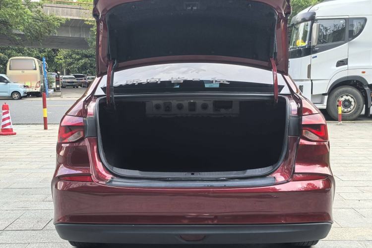 Used Chevrolet Monza 2022 320 Automatic Enjoyment Edition
