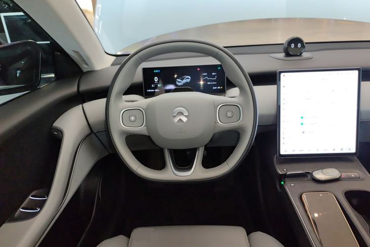 Used Nio ET5 2024 75 kWh
