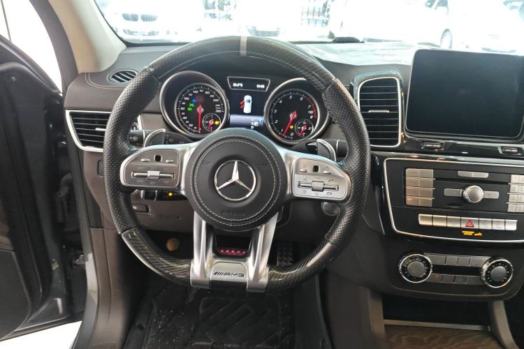 Used Mercedes-Benz GLE-Class 2017 GLE 400 4MATIC Middle East version