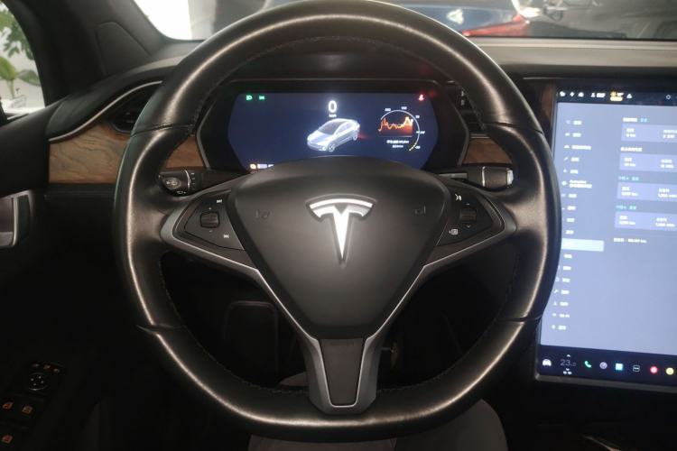 Used Tesla Model X 2017 X 100D Long Range Edition
