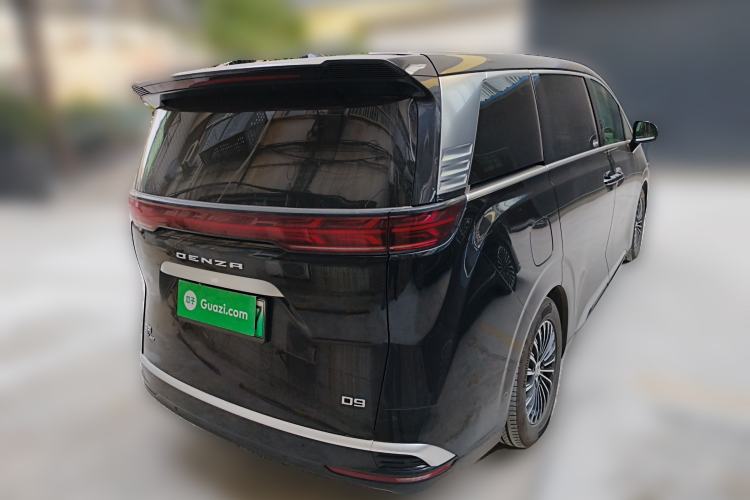 Used Denza D9 2022 DM-i 970 Four-Wheel Drive Flagship Model