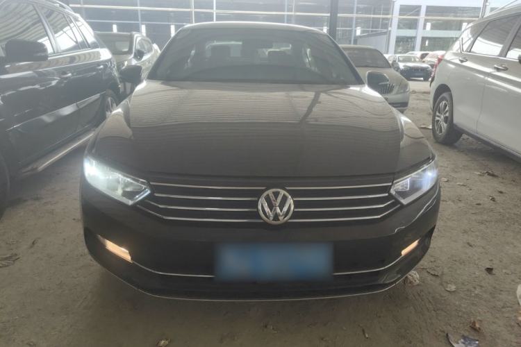 Used Volkswagen Magotan 2019 280TSI DSG Comfort Model China VI Standard
