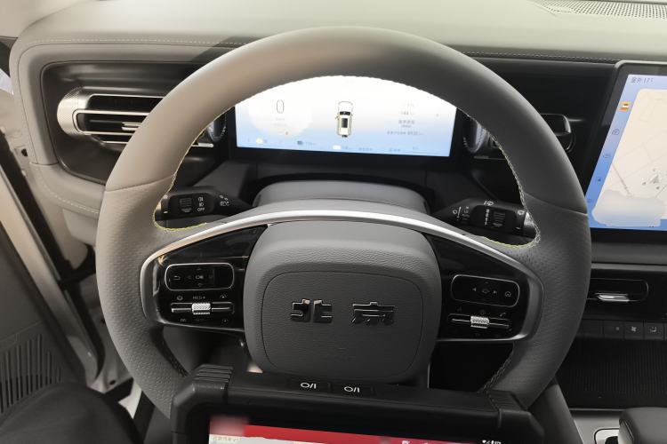 Used  BJ40 Electric Drive 2025 Standard Edition
