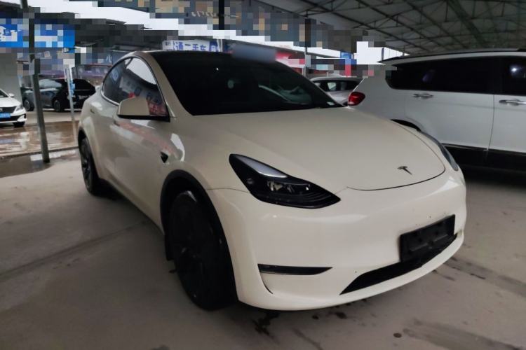 Used Tesla Model Y 2024 Long-Range All-Wheel-Drive Version
