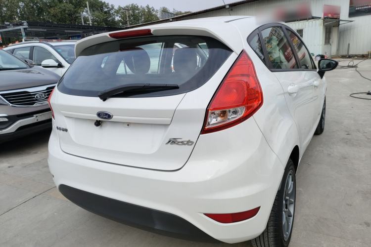 Used Ford Fiesta 2013 Hatchback 1.5L Manual Fashion Edition