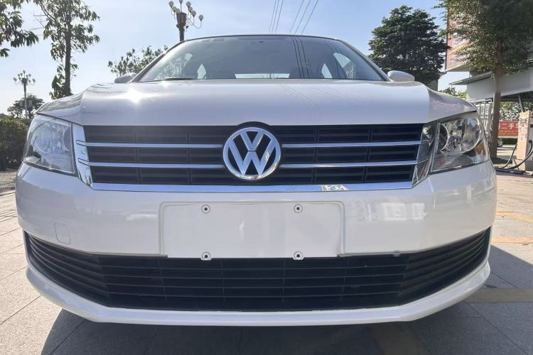 Used Volkswagen Lavida 2013 Revised Classic 1.6L Automatic Fashion Edition