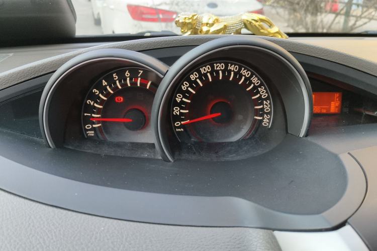 Used Toyota Verso 2014 Starlight 180E CVT Elite Edition
