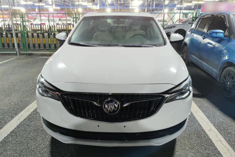 Used Buick GT 2018 15T Dual-Clutch Elite Model China V Standard
