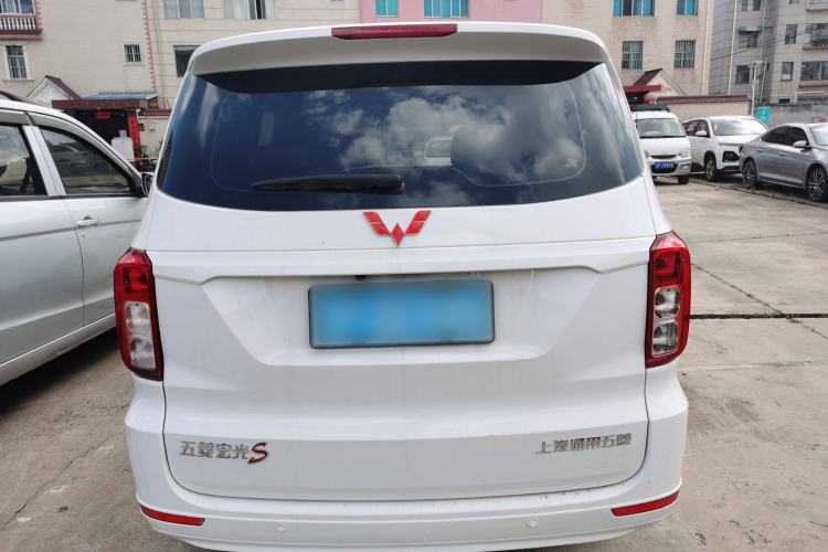 Used Wuling Hongguang 2019 1.5L S Comfort Edition China VI LAR
