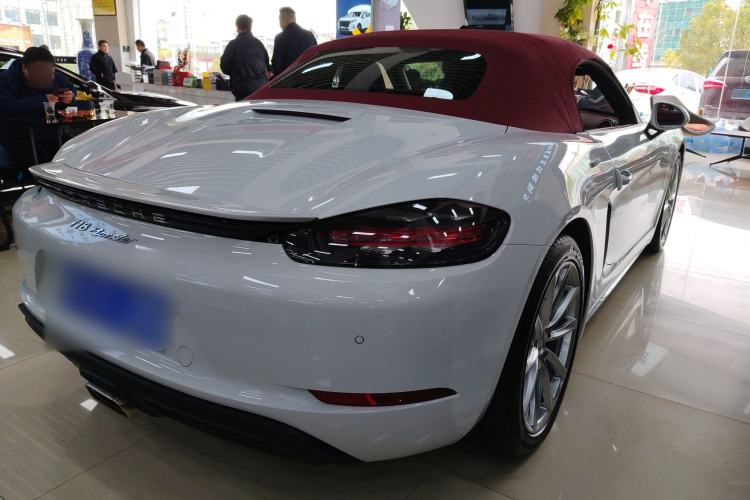 Used Porsche 718 2022 Boxster 2.0T
