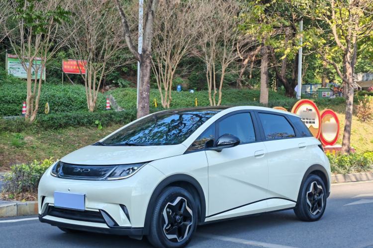 Used BYD Dolphin 2021 405 km Fashion Edition