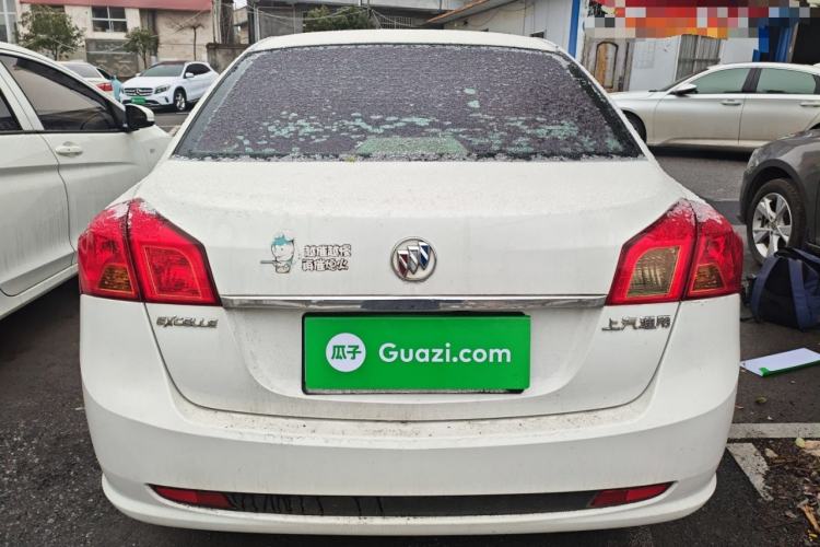 Used Buick Excelle 2015 1.5L Manual Classic Trim
