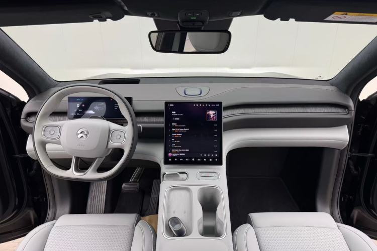 Used Nio ES6 2024 75 kWh