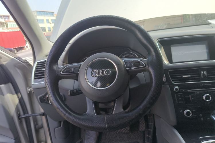Used Audi Q5 2015 40 TFSI Technology Edition
