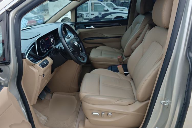 Used Buick GL8 2021 ES Land Cruiser 653T Luxury Edition