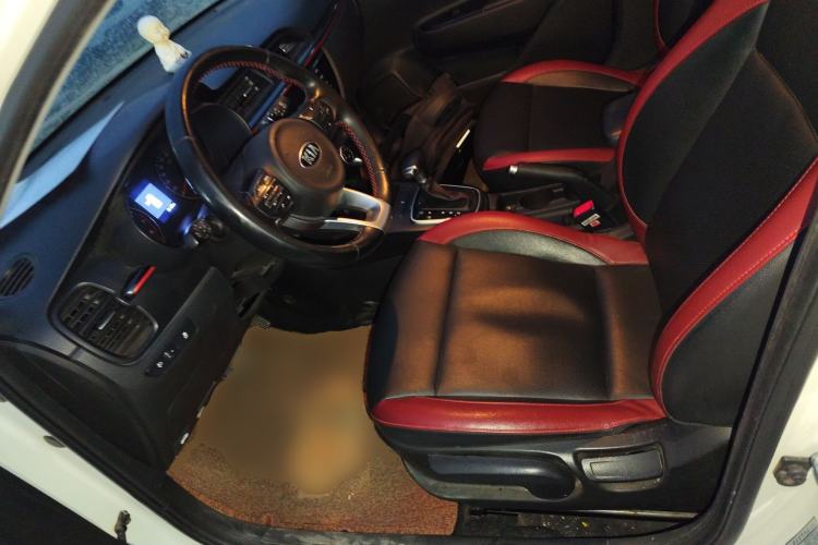 Used Kia KX Cross 2018 1.6L Automatic Dynamic Sunroof Version
