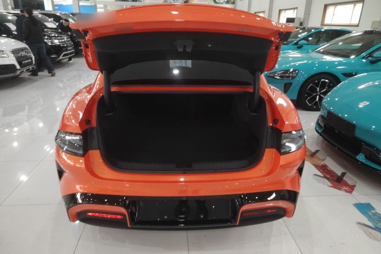 Used  SU7 2024 Rear-Drive Long-Range Intelligent Driving Version