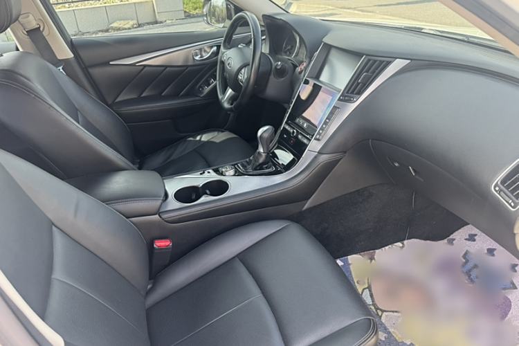 Used Infiniti Q50L 2016 2.0T Enjoyment Edition
