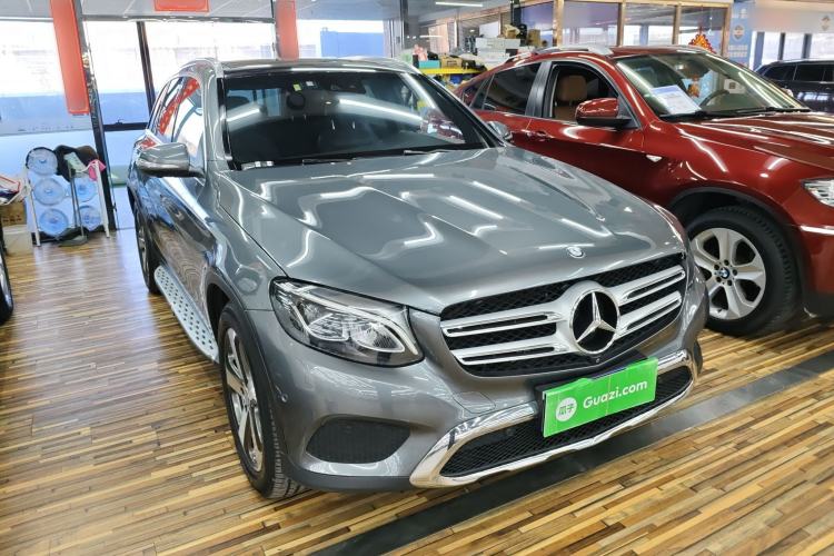 Used Mercedes-Benz GLC 2016 GLC 260 4MATIC Luxury Model

