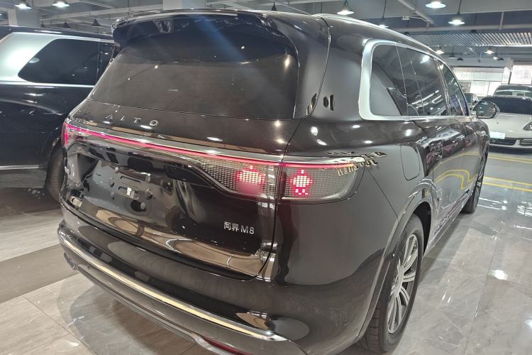 Used Hima AITO M8 2025 Extended-Range Max+ Version 53.4 kWh 6-Seater Edition