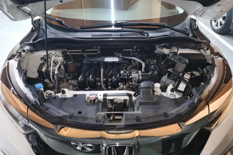 Used Honda Vezel 2019 1.5L CVT Luxury Model China VI
