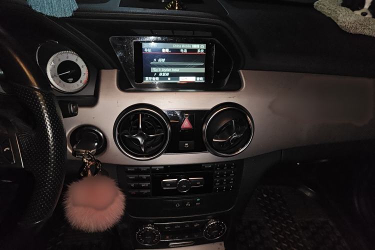 Used Mercedes-Benz GLK-Class 2015 GLK 260 4MATIC Dynamic Edition Ultimate Version
