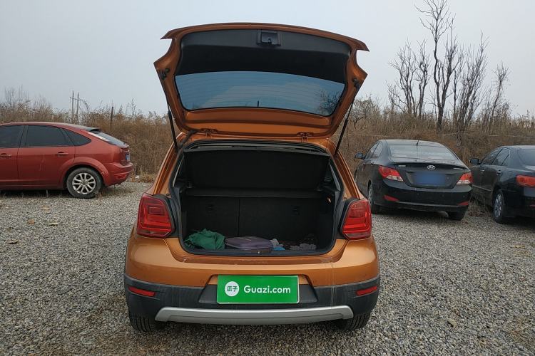 Used Volkswagen Polo 2014 1.6L Cross Polo Automatic