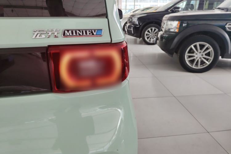 Used Wuling Hongguang MINIEV 2022 Macaron Premium Model – Lithium Iron Phosphate