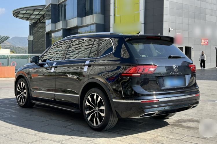 Used Volkswagen Tiguan L 2021 330TSI Automatic Two-Wheel Drive R-Line Enhanced Edition
