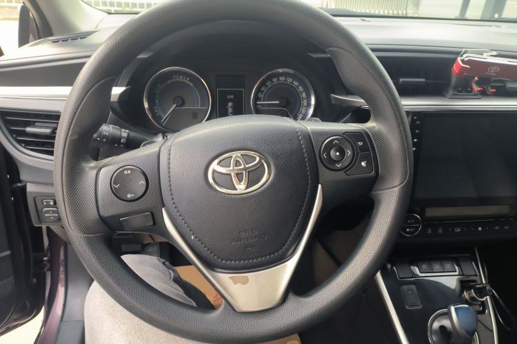 Used Toyota Levin 2017 Revised Dual-Engine 1.8H GS E-CVT Elite Sunroof Version China V Standard
