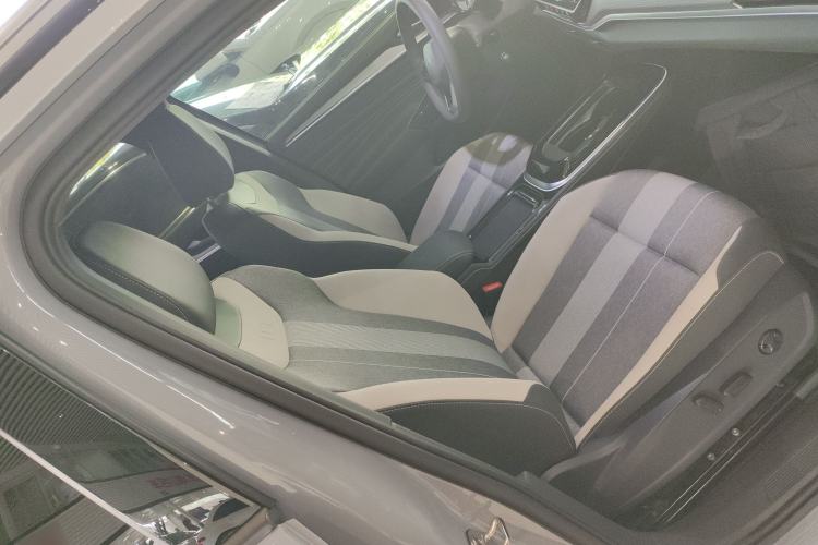 Used Volkswagen ID.4 CROZZ 2022 Standard Range PURE Edition
