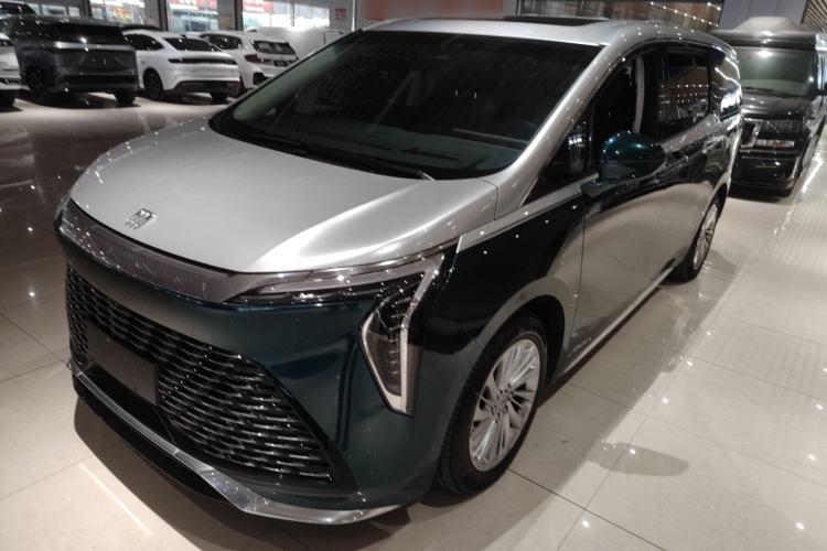 Used Buick Century 2023 2.0T Six-Seater Yinshi Edition
