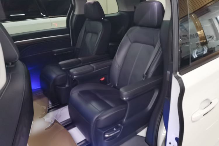 Used GAC Trumpchi M8 2021 Master Series 390T Prestige Edition
