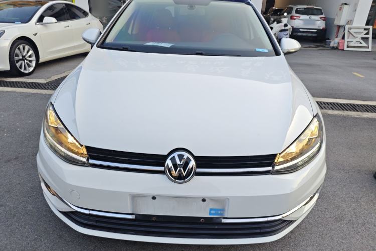 Used Volkswagen Golf 2020 200TSI DSG Comfortable and Ambitious Edition
