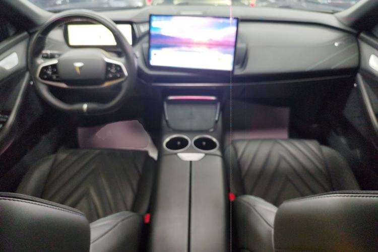 Used  SL03 2023 200Max Range-Extended Version
