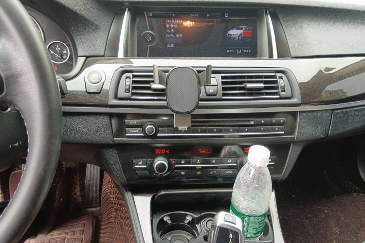 Used BMW 5 Series 2013 525Li Leading Model
