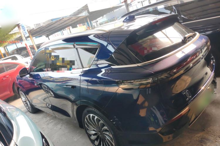 Used VOYAH FREE 2021 Four-Wheel Drive Standard Range-Extended Exclusive Luxury Package
