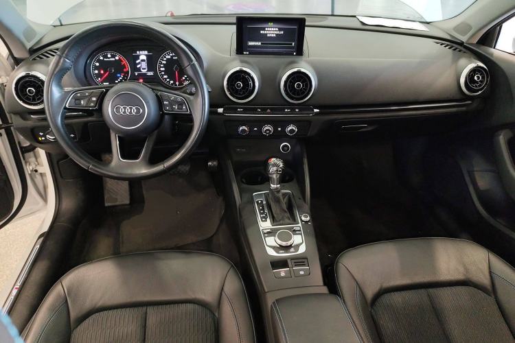 Used Audi A3 2018 30th Anniversary Edition Limousine 35 TFSI Fashion Model
