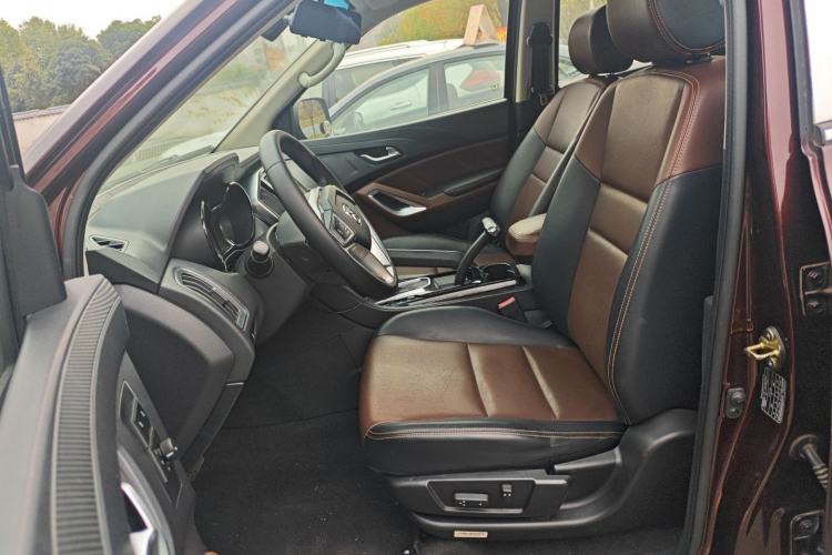 Used JMC Yusheng S350 2016 2.0T Automatic Two-Wheel Drive Gasoline Ultra-Luxury 5-Seater
