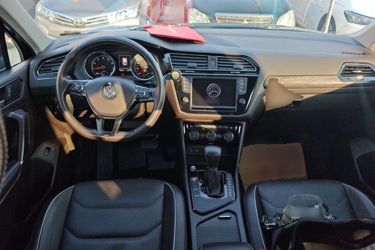 Used Volkswagen Tiguan L 2017 330TSI Automatic Two-Wheel Drive Flagship Edition
