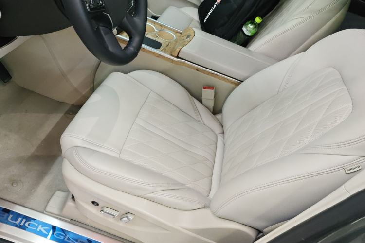 Used Buick GL8 2018 ES 28T Comfort Model China VI Standard
