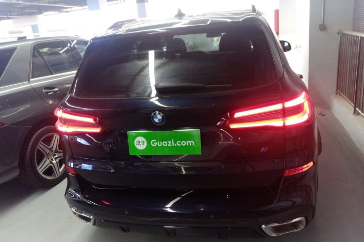 Used BMW X5 2022 Restyled xDrive 40Li Luxury Edition M Sport Package
