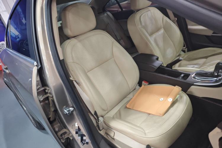 Used Buick Regal 2014 2.0L Leading Fashion Edition
