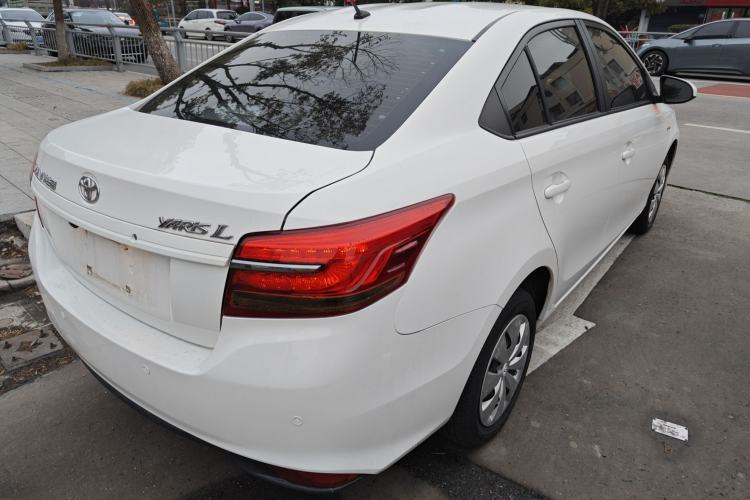 Used Toyota YARiS L 2019 1.5E CVT Dynamic Edition China VI compliant
