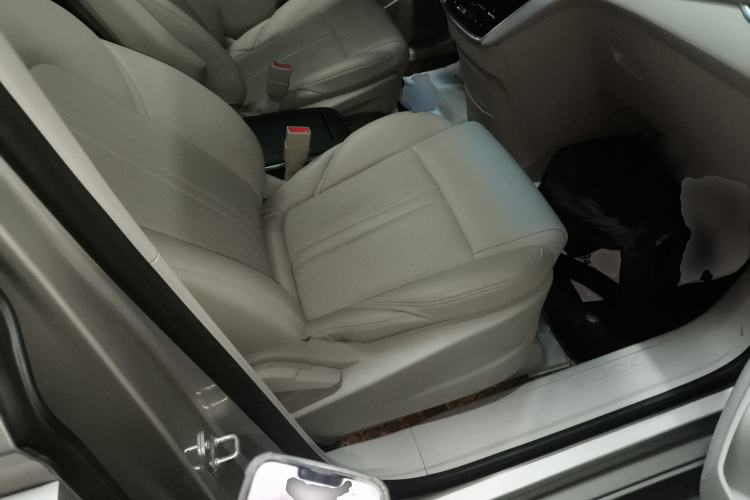 Used Buick GL8 2023 ES Lu Zun Comfort Model