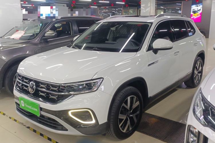 Used Volkswagen Tayron 2023 300TSI Two-Wheel-Drive Luxury Plus Advanced Edition
