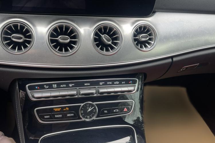 Used Mercedes-Benz E-Class 2020 E 300 Coupe
