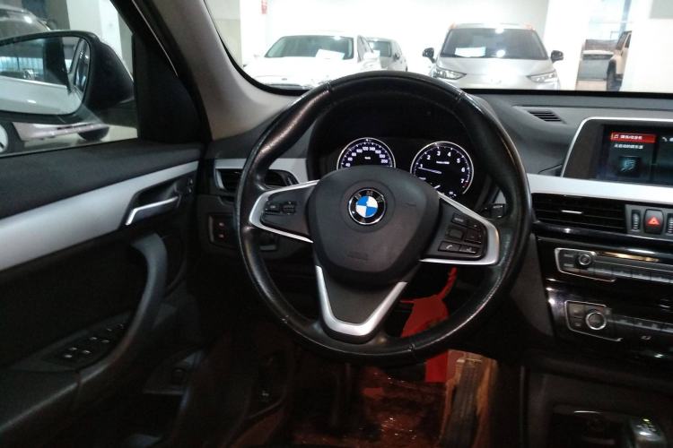 Used BMW X1 2018 sDrive20Li Leading Model