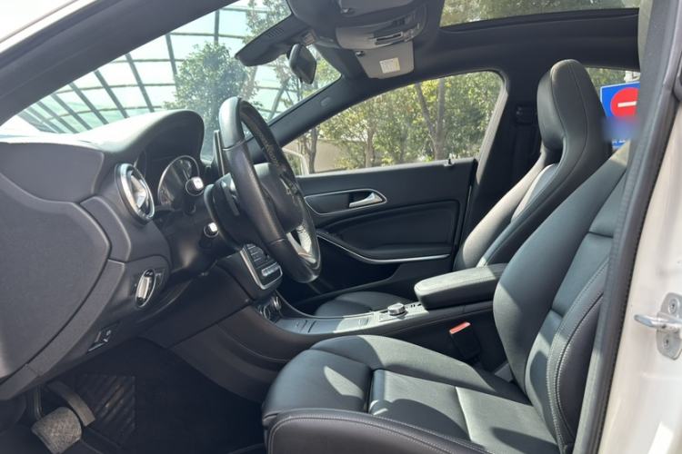 Used Mercedes-Benz CLA 2016 Refreshed CLA 200 Sport Edition
